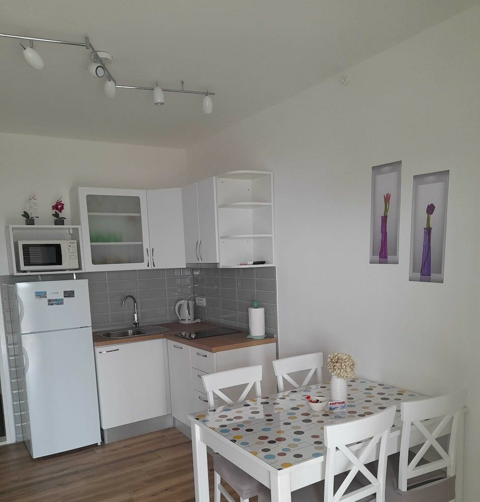 Фото Apartments Dobrila