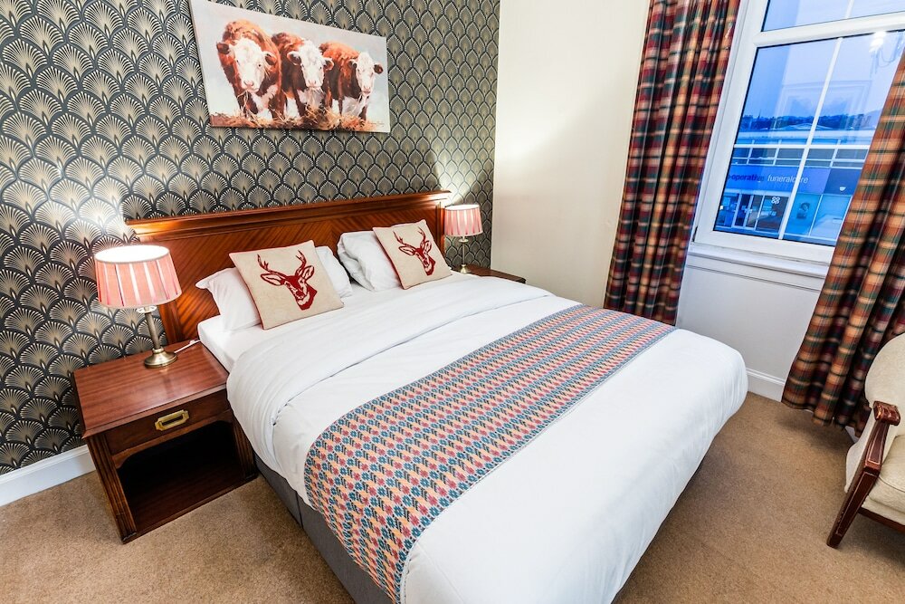 Фото Grampian Hotel