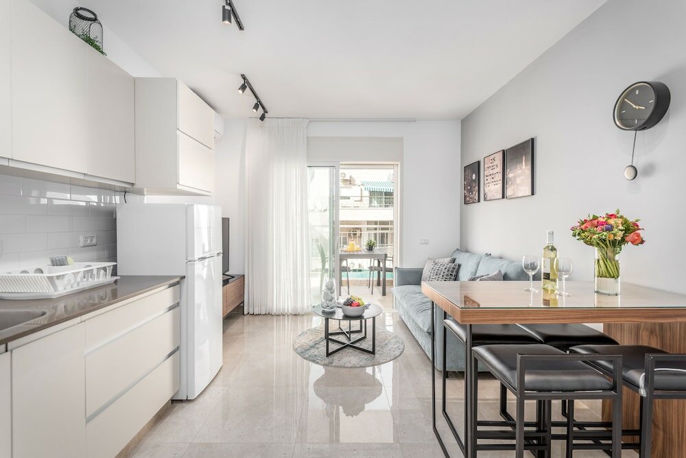 Фото Sea U Jerusalem Mahane Yehuda Apartment Hotel