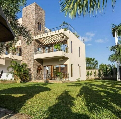 Гостиница Stay. Plus Diani Luxurious Villa