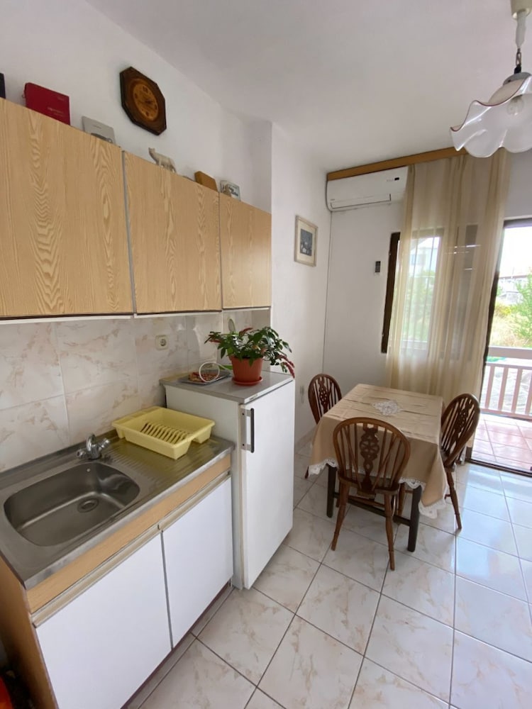 Фото Biljana - 150m From Beach - A1