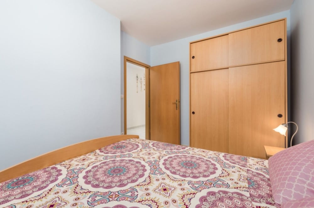 Фото Cathy - 50m From the Beach - A2