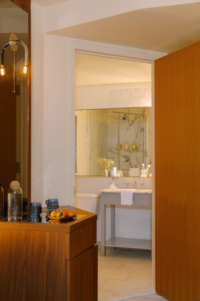 Фото Sonder Henri on 24