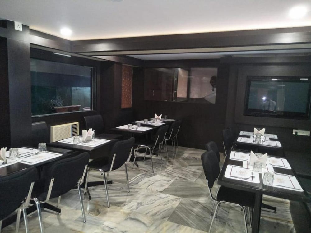 Фото Hotel Sonali Regency