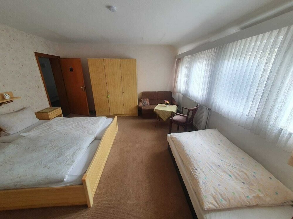 Фото Gästehaus und Fitness Haus Bergquell