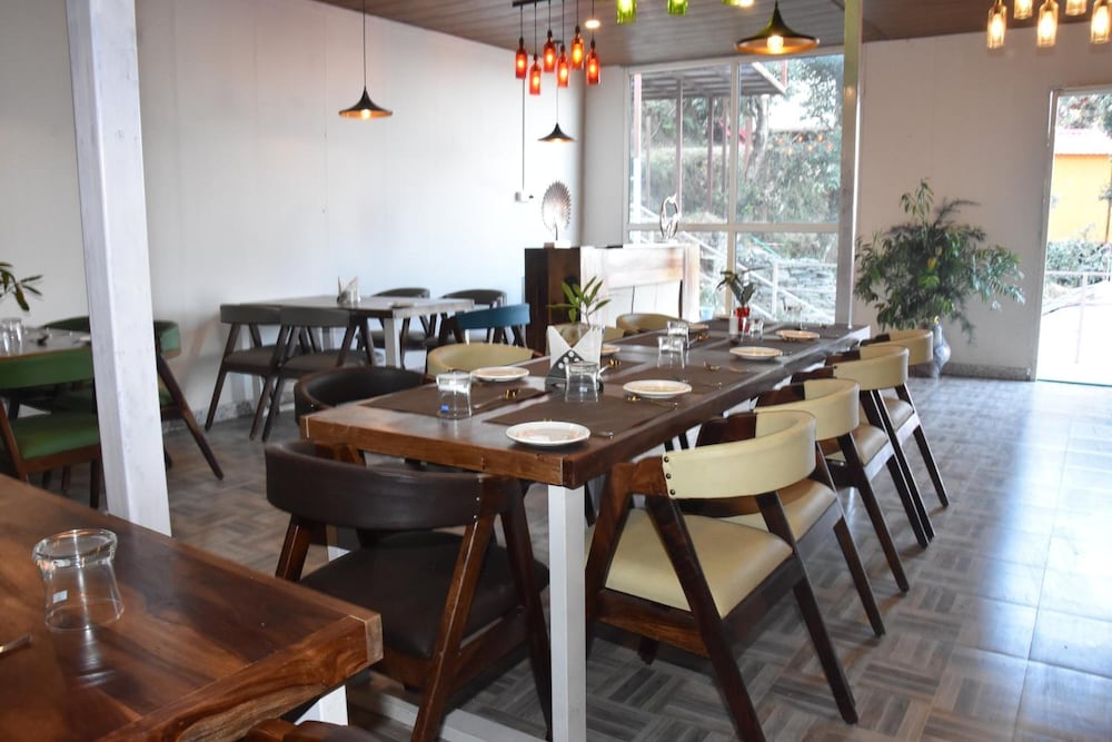 Фото GenX The Gateway Dalhousie