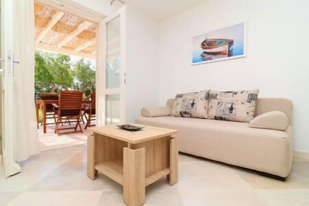 Фото Apartments Seafront Silence