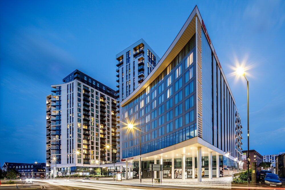 Фото Aparthotel Adagio London Sutton Point