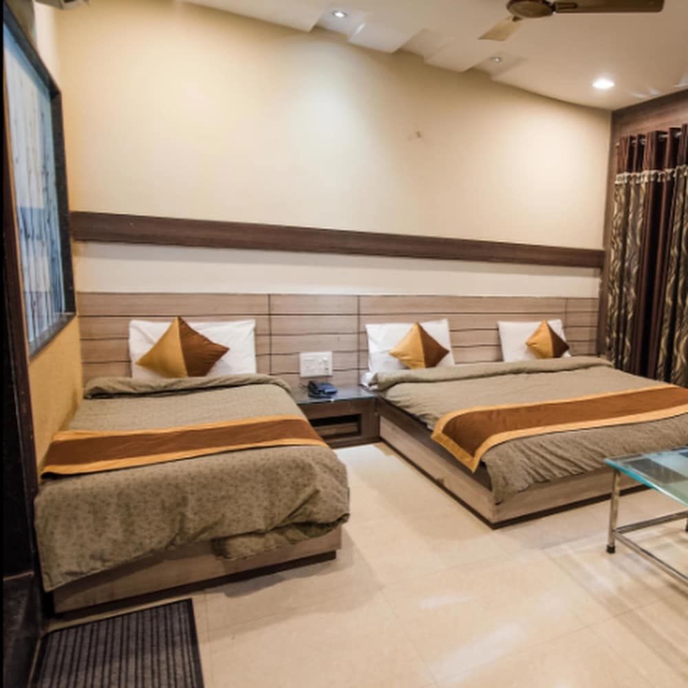 Фото Hotel Brij Palace