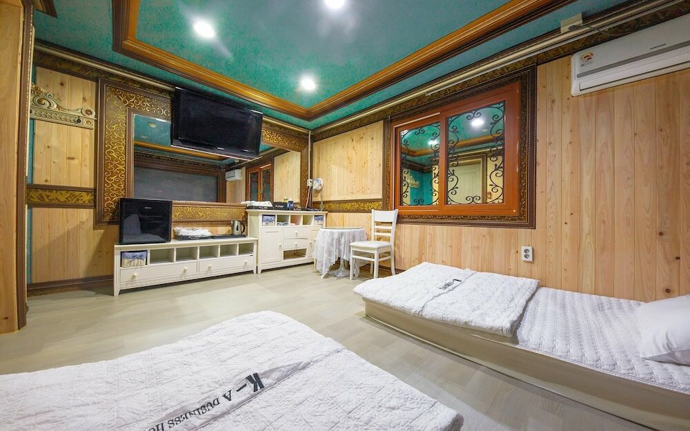 Фото Pohang Daejamdong Business A