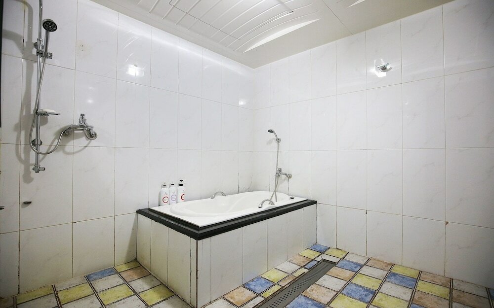 Фото Cheonan Windsor