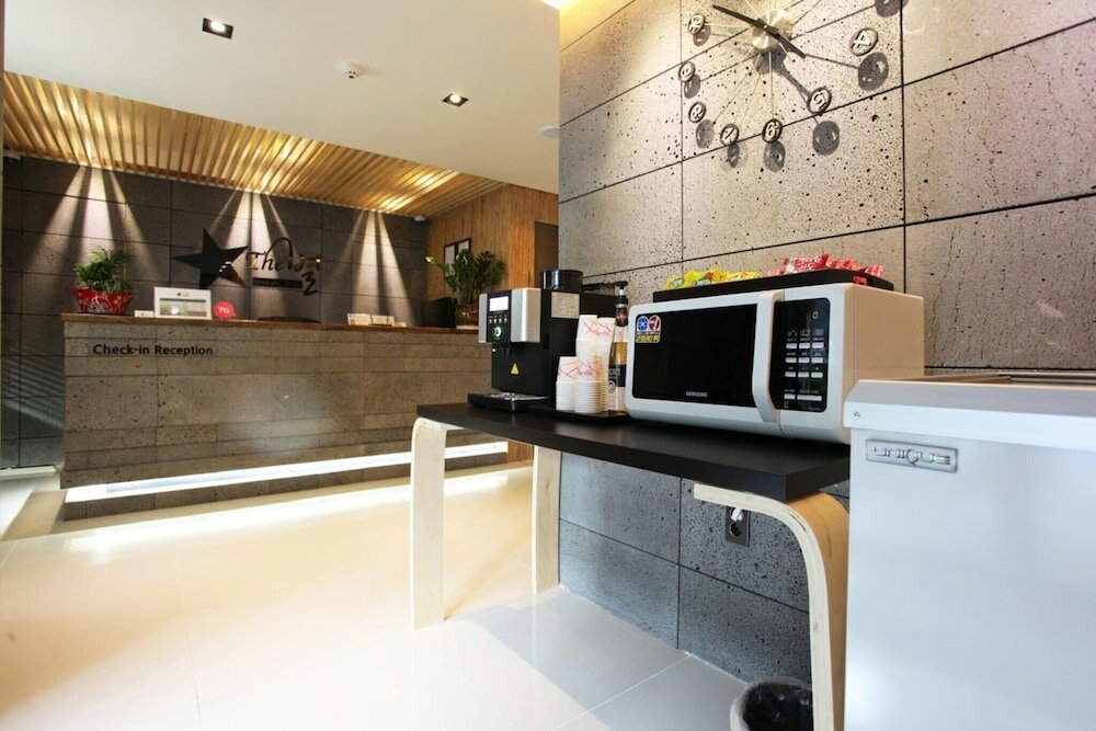 Фото Suwon Station The Byeol