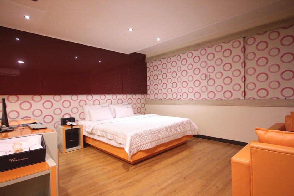 Фото Changwon Masan Hapseongdong Wa