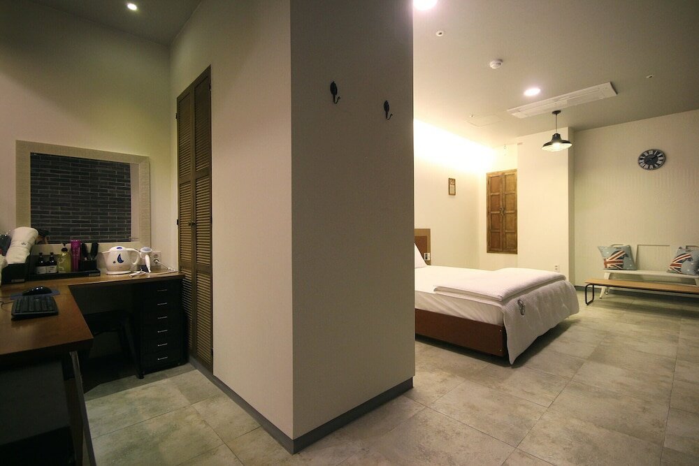 Фото Changwon Masan Ive Hotel