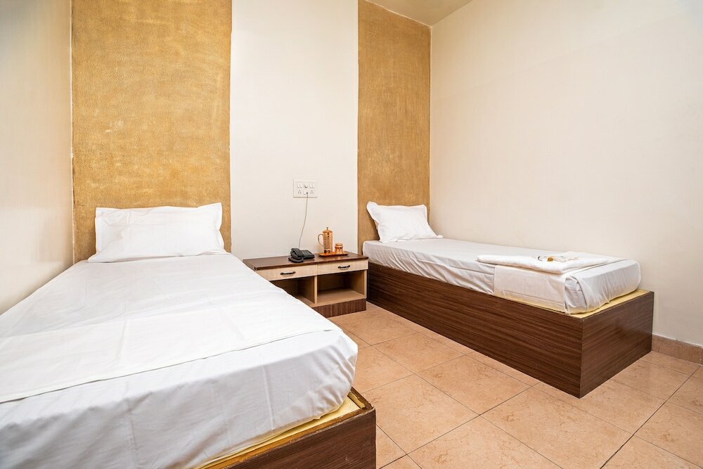 Фото Hotel Sapthagiri Nest