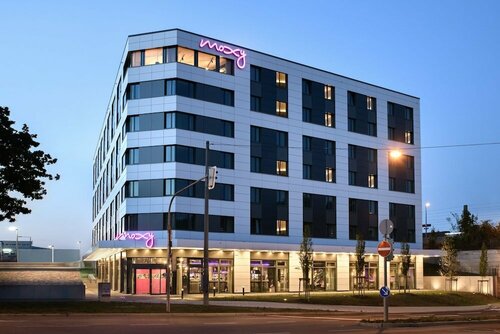 Гостиница Moxy Stuttgart Feuerbach в Штутгарте