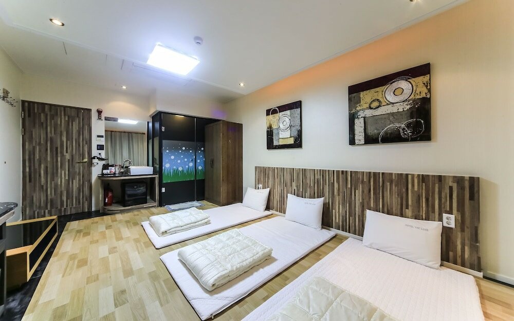 Фото The Lux Tourism Hotel Geoje