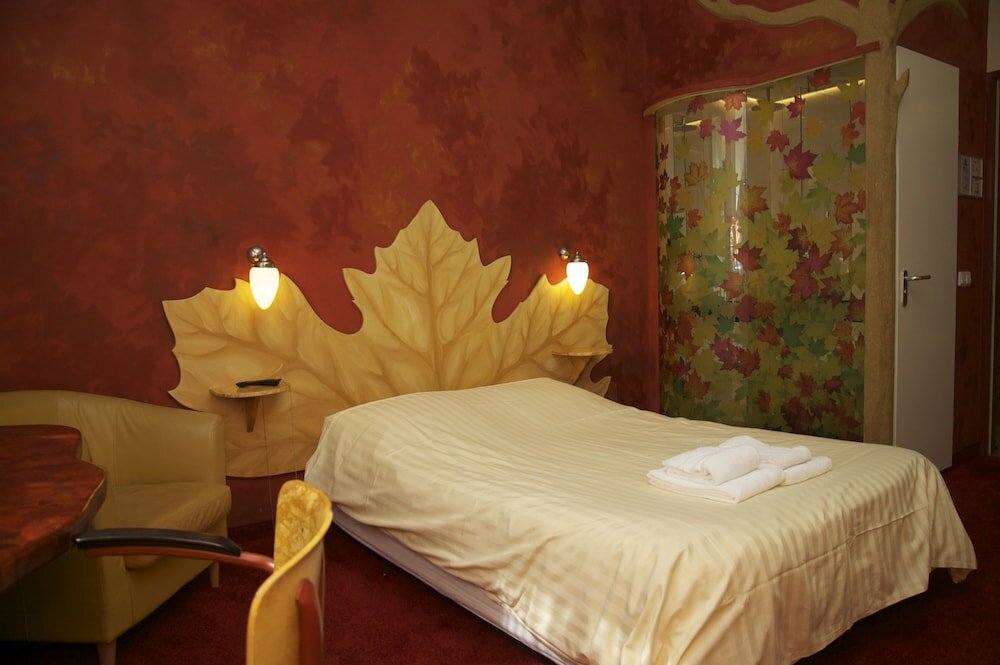 Фото Hotel De Plataan Delft Centrum