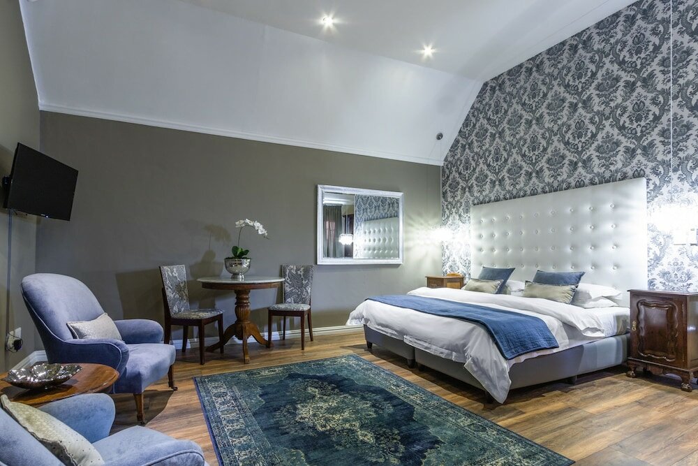 Фото Riverside Boutique Hotel