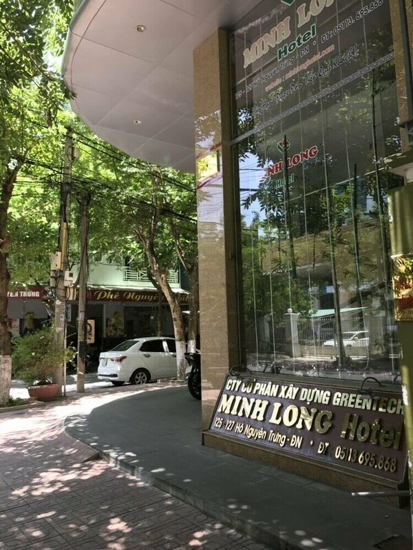 Гостиница Minh Long Hotel в Дананге