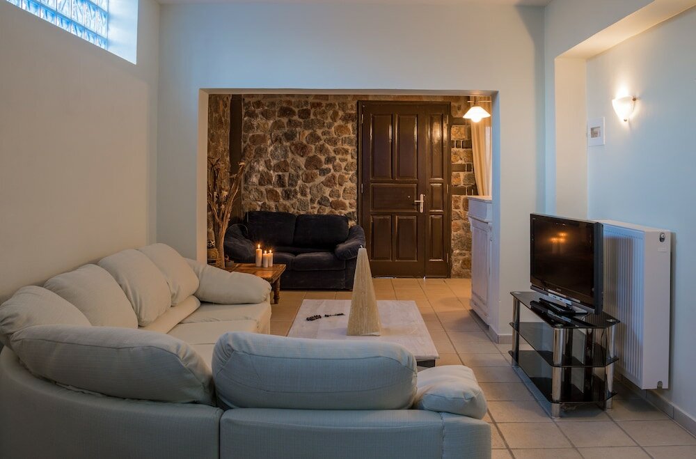 Фото Отель Cavo Petra