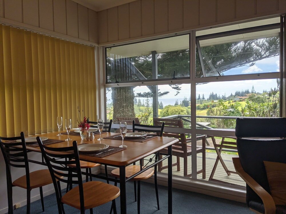 Фото Cascade Garden Apartments