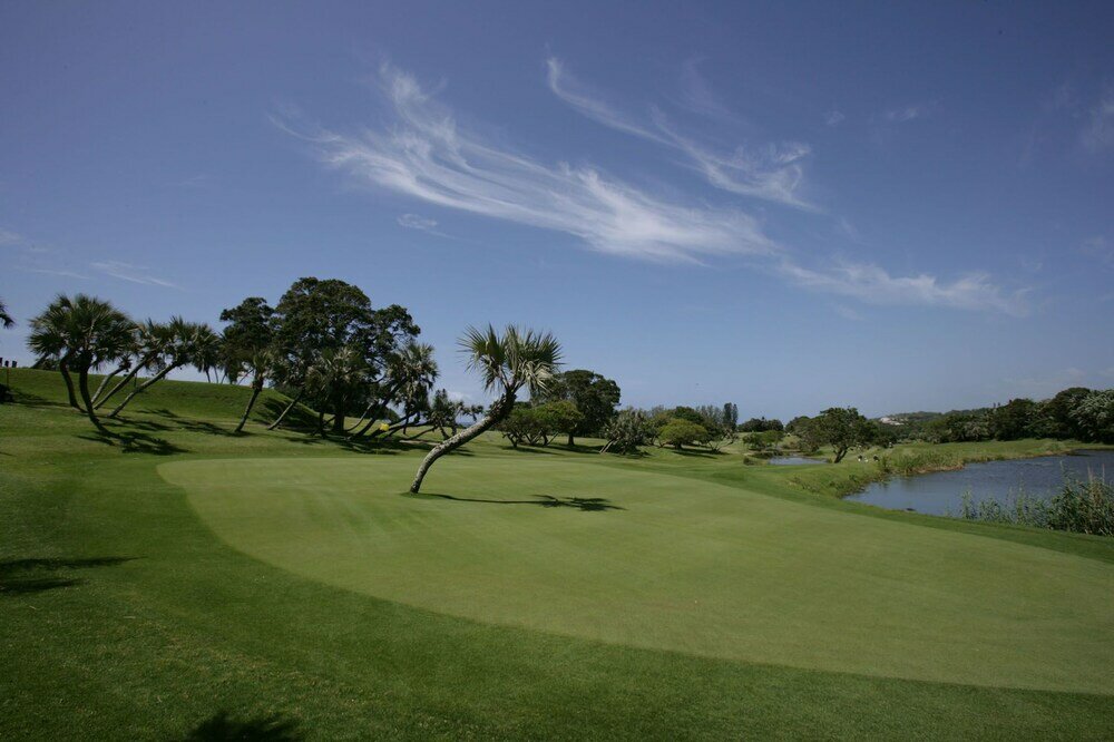 Фото Days At Sea Beach Lodge