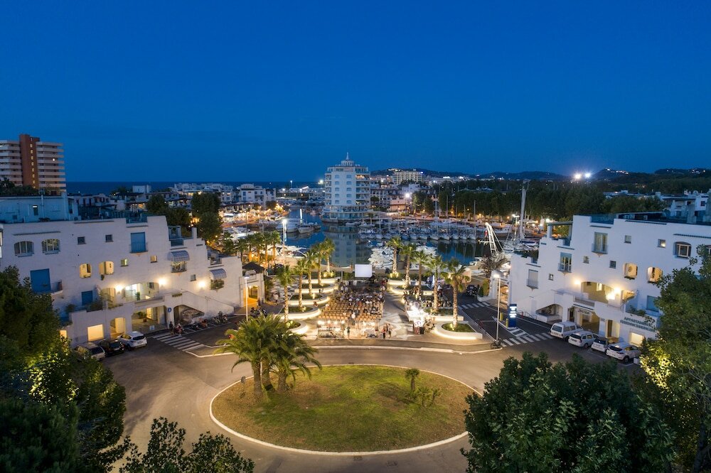 Фото Portoverde Beach Apartments