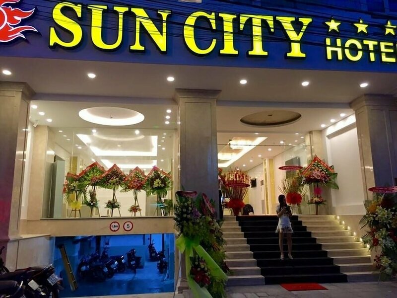 Гостиница Sun City Hotel в Нячанге