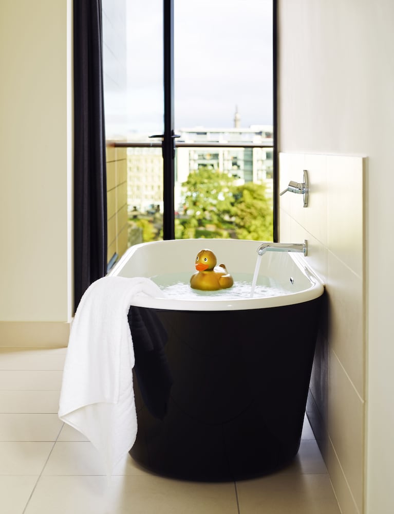 Фото Cheval Old Town Chambers