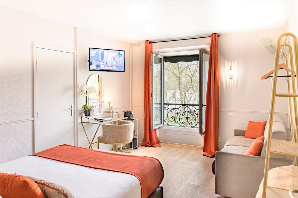 Фото Hotel des Roys Versailles