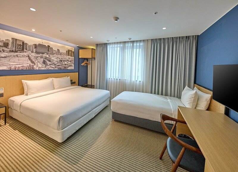 Гостиница Travelodge Myeongdong City Hall в Сеуле