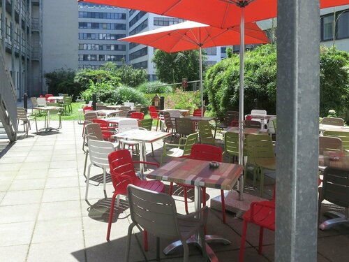 Гостиница Novotel Suites Wien City Donau в Вене