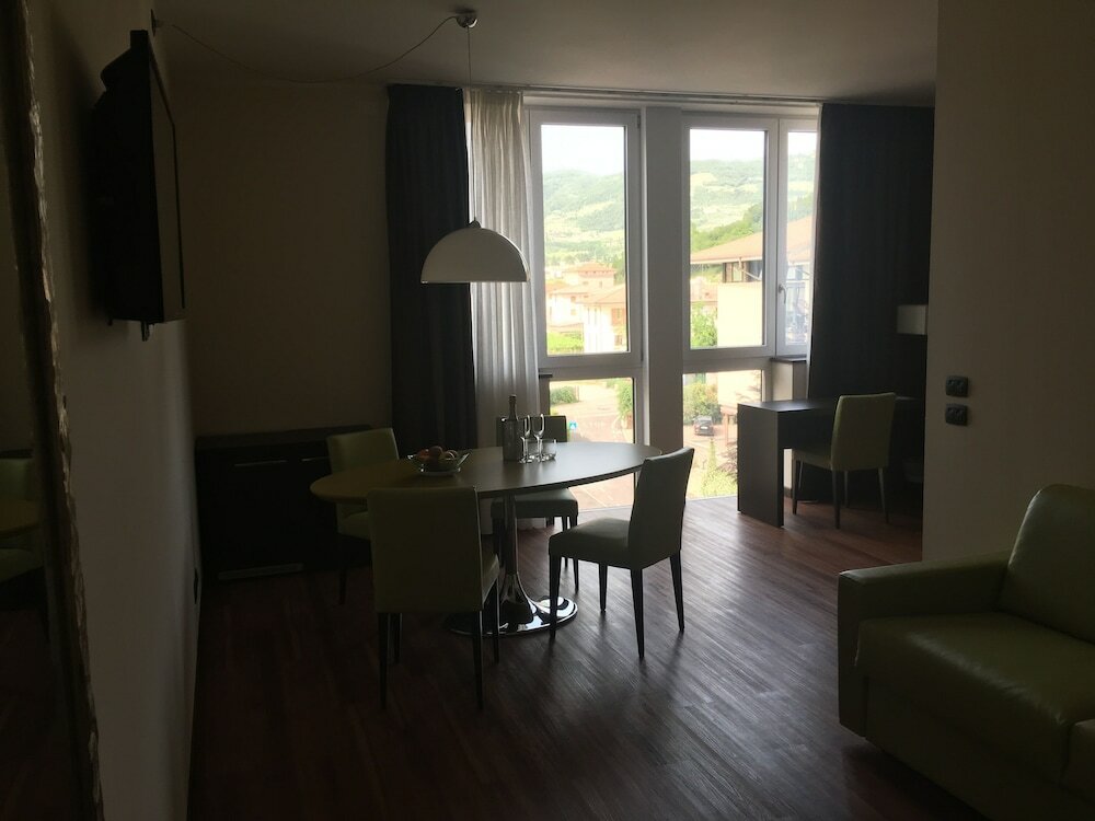 Фото Kona Hotel Verona