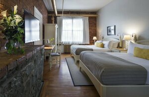 Auberge Saint-Pierre (CA, Québec City, Quebec, G1K 4A3, 79, rue St-Pierre, QUEBEC CITY (QC)), гостиница в Квебеке