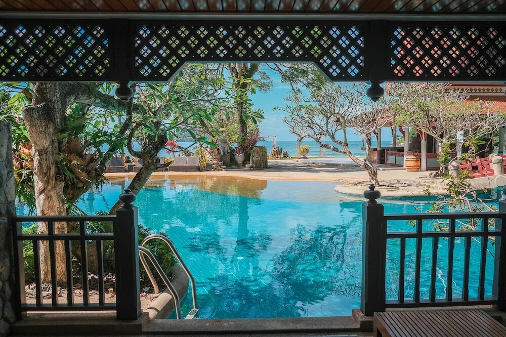 Фото Thavorn Beach Village Resort & SPA