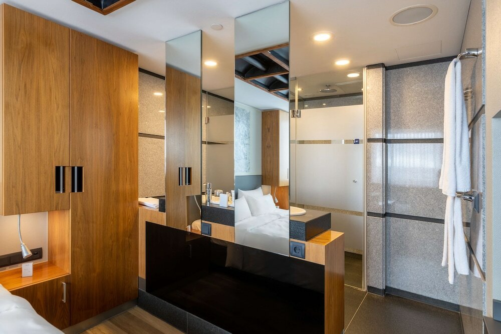 Фото NYX Hotel Erfurt by Leonardo Hotels