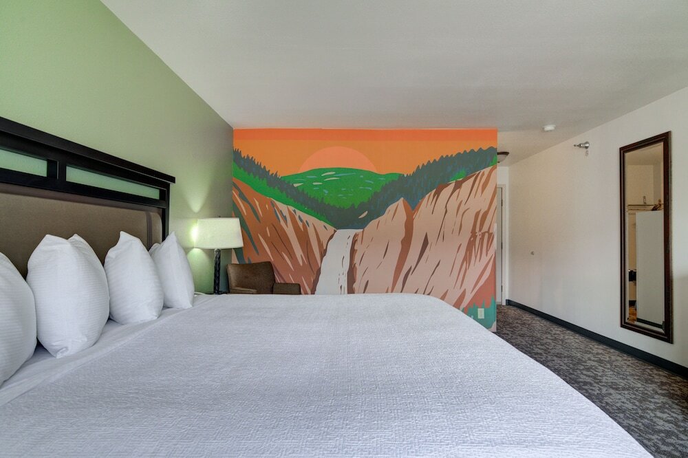 Фото The Ridgeline Hotel at Yellowstone, Ascend Hotel Collection