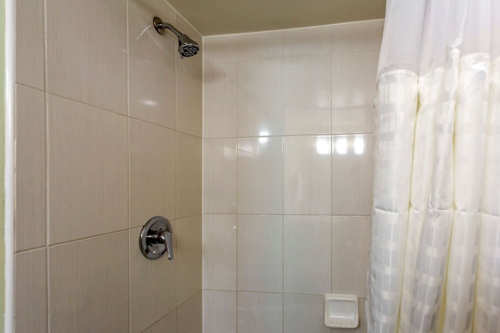 Фото Comfort Inn Hammond I-94