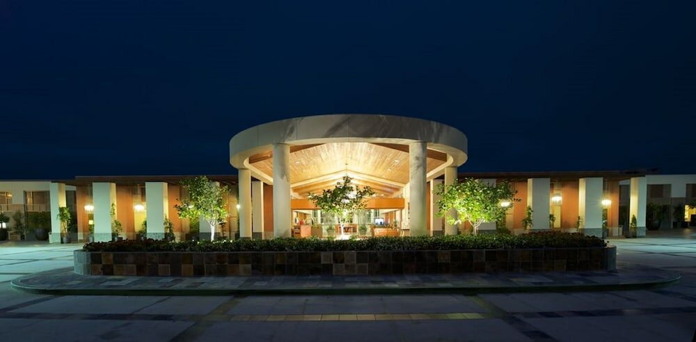 Фото Hilton La Jolla Torrey Pines