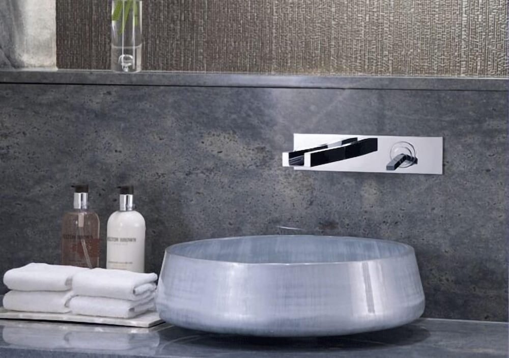 Фото Taj 51 Buckingham Gate, Suites and Residences