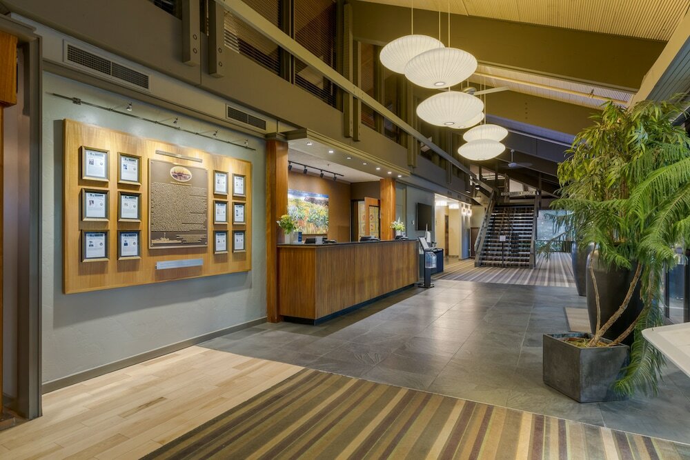 Фото Best Western Plus Hood River Inn