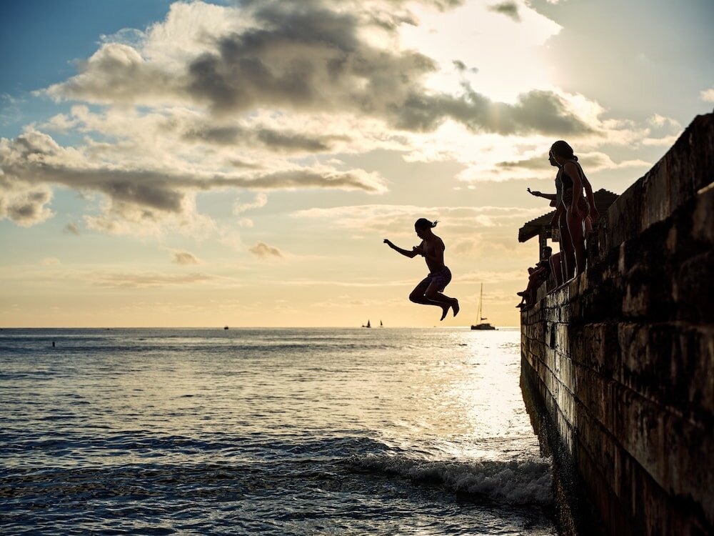 Фото Waikiki Sand Villa Hotel