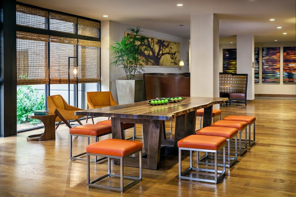 Фото DoubleTree by Hilton San Francisco Airport