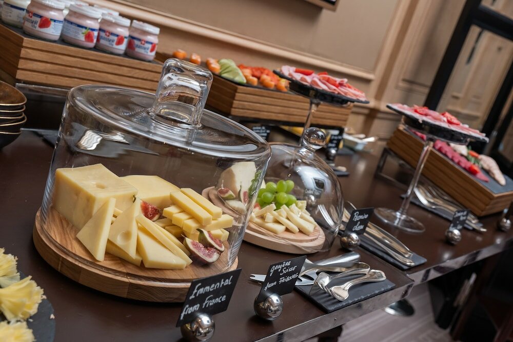 Фото Four Seasons Hotel Des Bergues Geneva