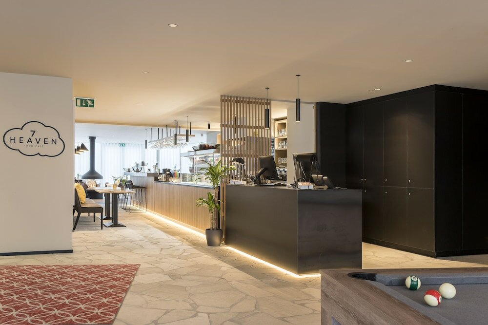Фото Premier Suites Plus Antwerp