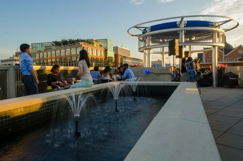 Гостиница Beacon Hotel & Corporate Quarters в Арлингтоне