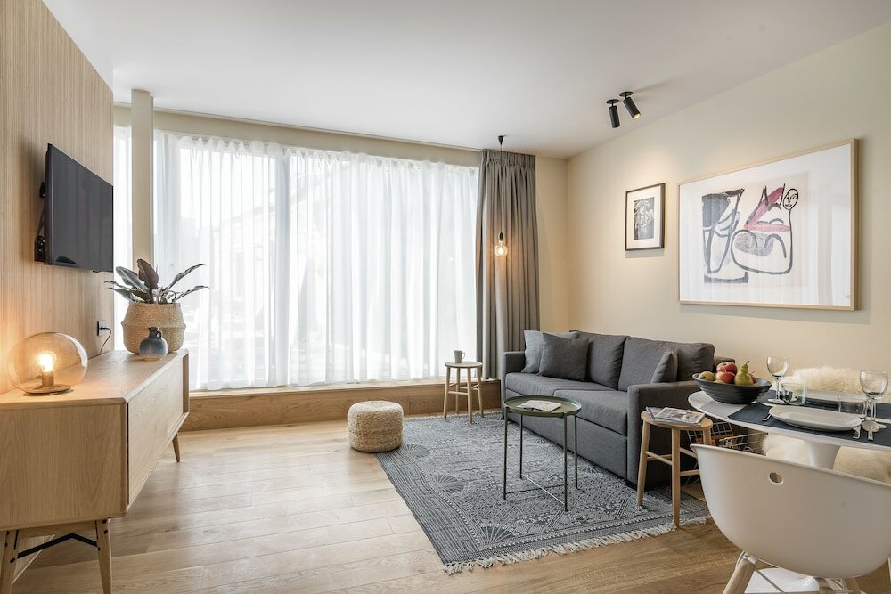 Фото Premier Suites Plus Antwerp