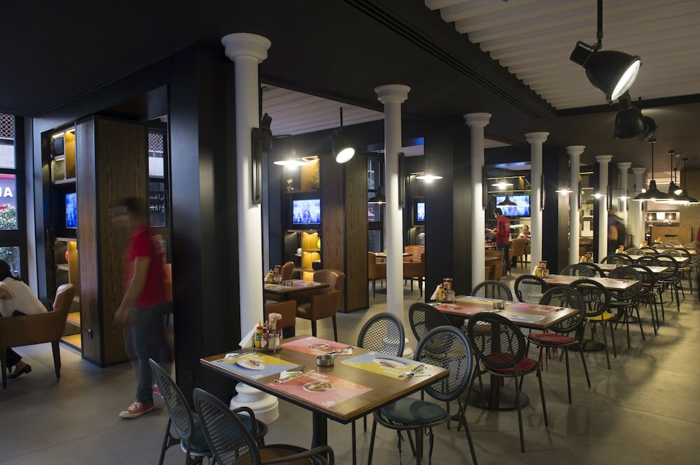 Фото Plaza Hotel