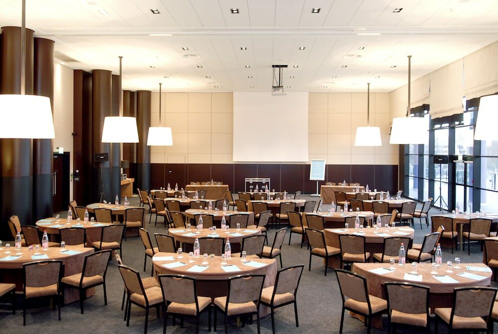 Фото Hôtel Barrière l'Hôtel du Lac